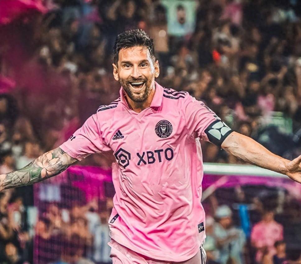 包含梅西与30激战澳大利亚队分钟，比赛局势复杂胜负难料！，Ming焦点对战全场沸腾不已的词条